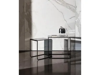 Tavolini Nido in vetro curvato con struttura in metallo di Sovet