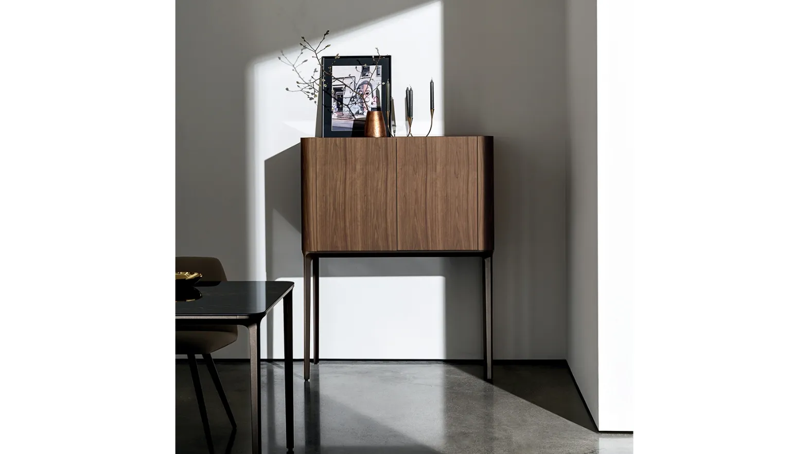 Madia Slim 2 doors in Noce Canaletto di Sovet