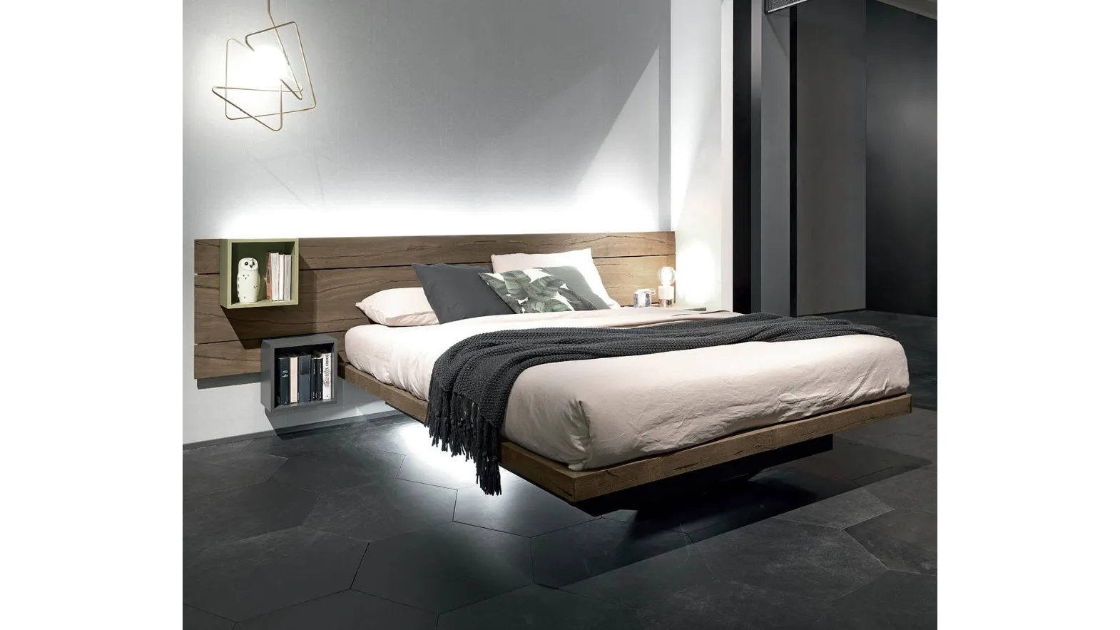 Letto in legno con box contenitore e testiera Sorvolo di Fimar
