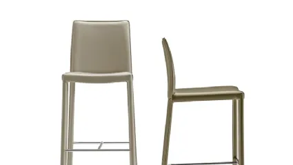 Sgabello Nuvola in pelle di Midj