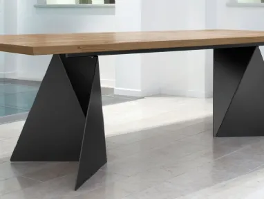 Tavolo in legno Euclide F di Domitalia
