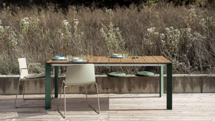 Tavolo moderno allungabile in laminato e legno Nori Slatted di Kristalia