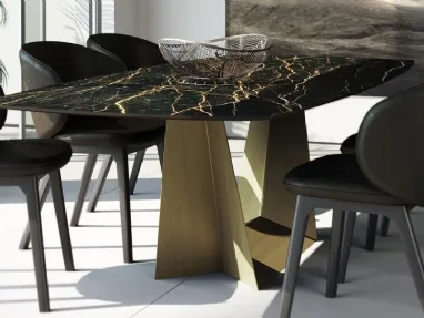 Tavolo a botte con top in ceramica e base in acciaio verniciato Trophy di Domitalia