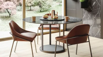 Tavolo rotondo Twirl con top in ceramica e base in metallo di Ronda Design