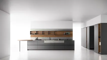 Cucina Moderna con penisola Anice 02 in laccato opaco Piombo e Noce classico con top in Laminam Pietra Piasentina di Valdesign