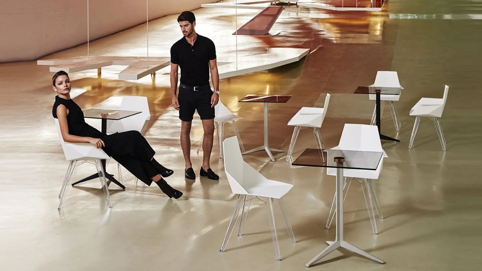 Tavolino Faz Bar Table di Vondom