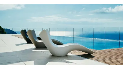 Lettino Surf Sun Lounger di Vondom