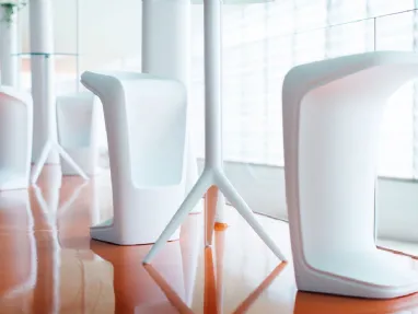Sgabello Ufo Bar Stool di Vondom