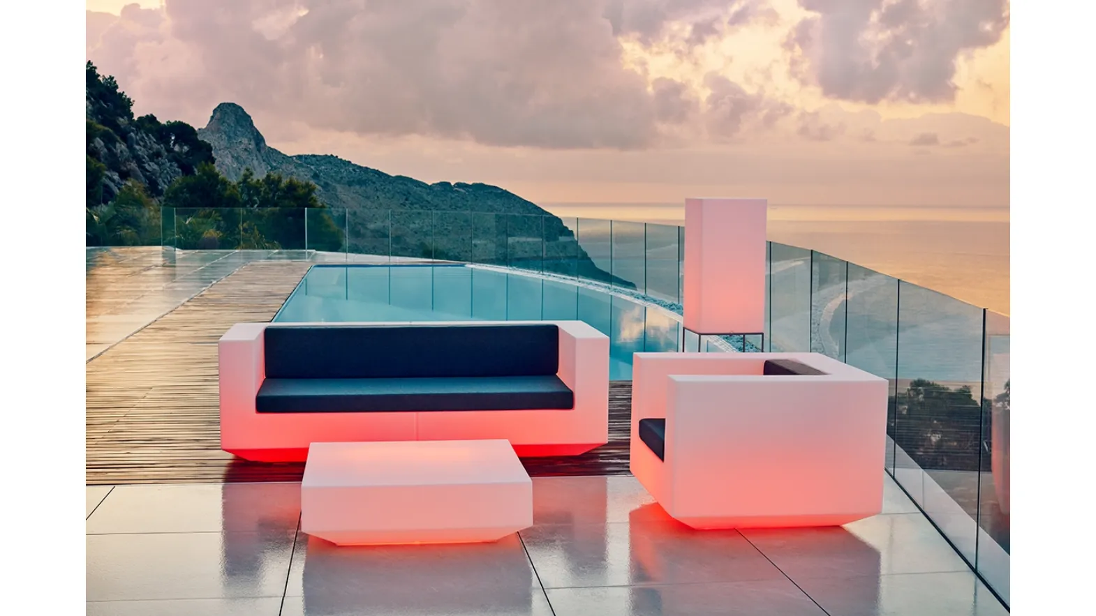 Divano da giardino Vela Sofa 220 di Vondom